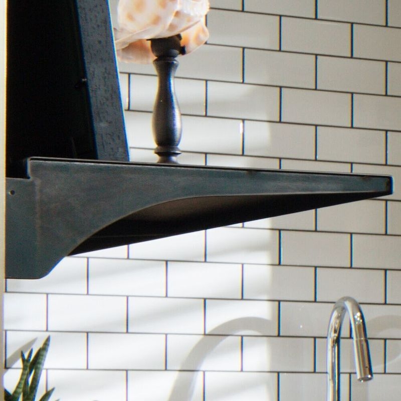 造作棚受け　クロカワ鉄板レーザーカット