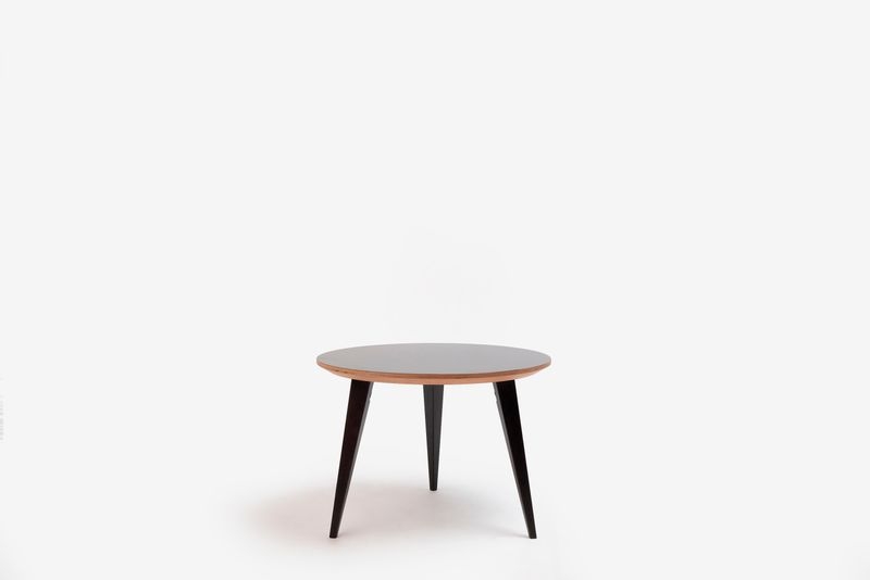 BOB TABLE H43