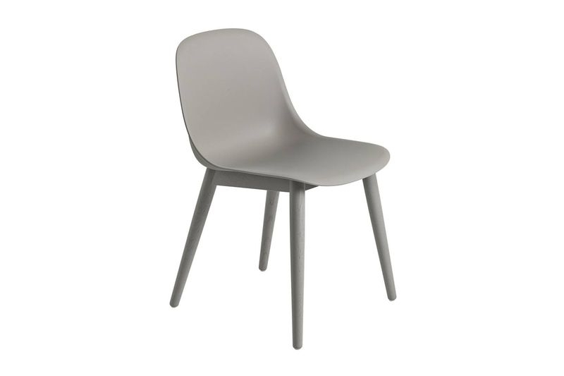 FIBER SIDE CHAIR / WOOD BASE