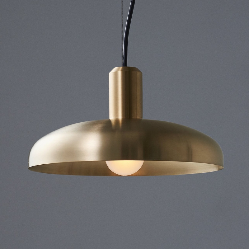 Bullet wide shade / brass
