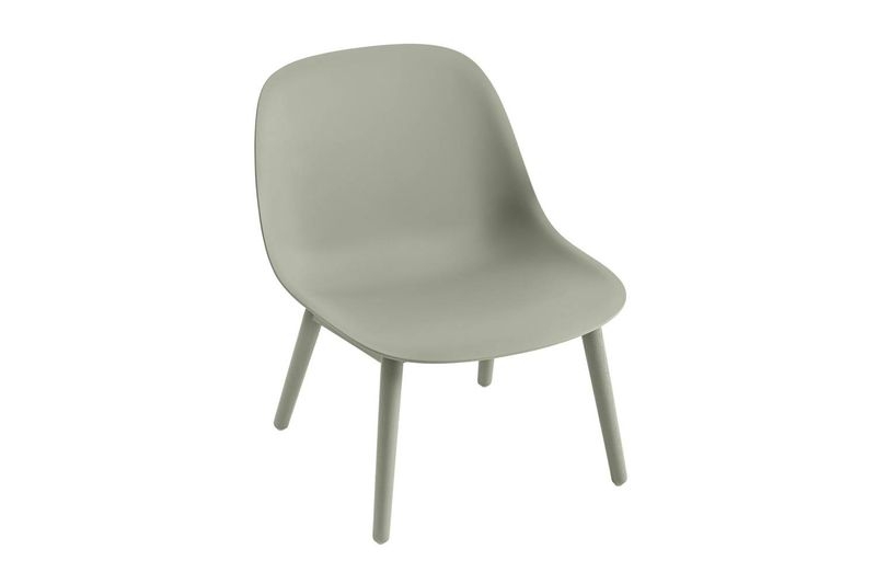 FIBER LOUNGE CHAIR / WOOD BASE