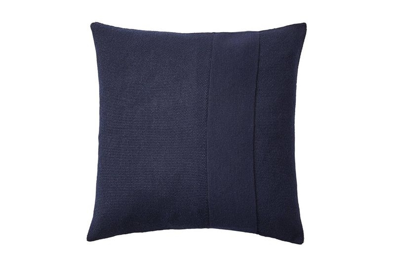 LAYER CUSHION