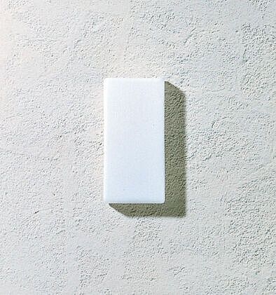 CEILING AND WALL LUMINAIRE
