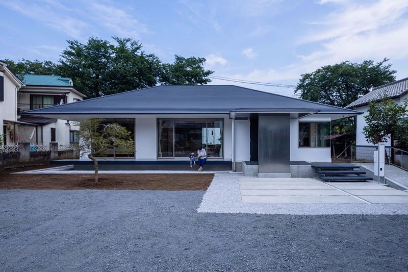 Higasi Arai House