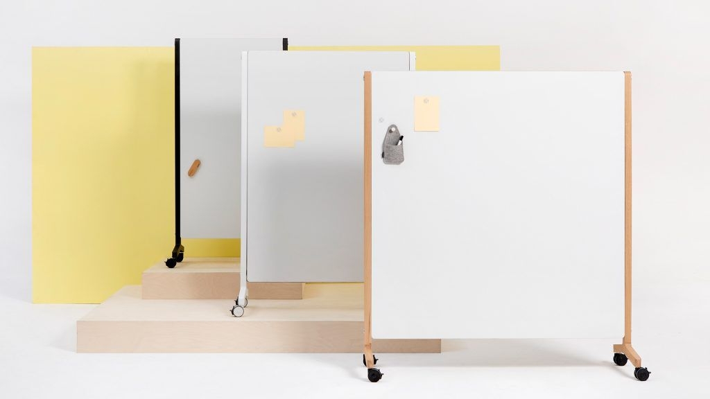 Round20 Wood Whiteboard