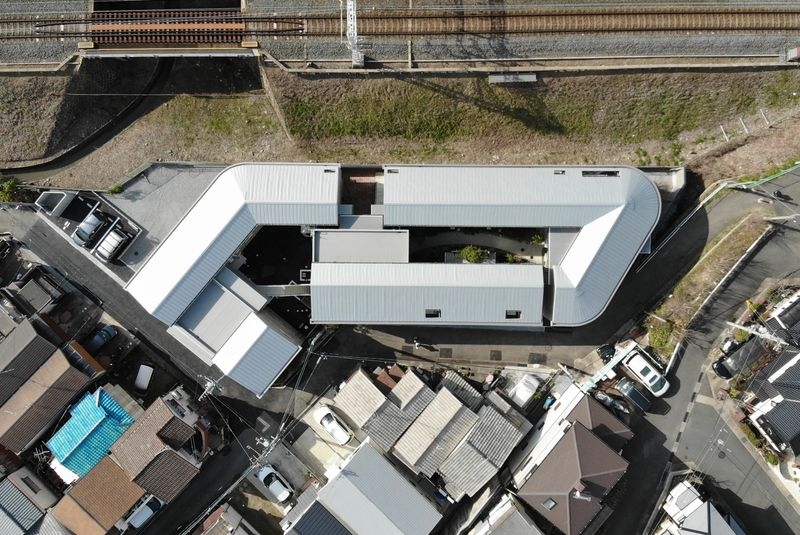つづき屋根の集合住宅
