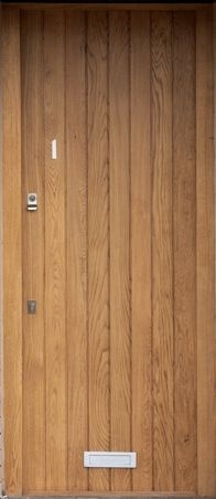 Bepoke oak door and frame（特注玄関ドア オーク材）