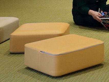 特注クッションチェア チップウレタン