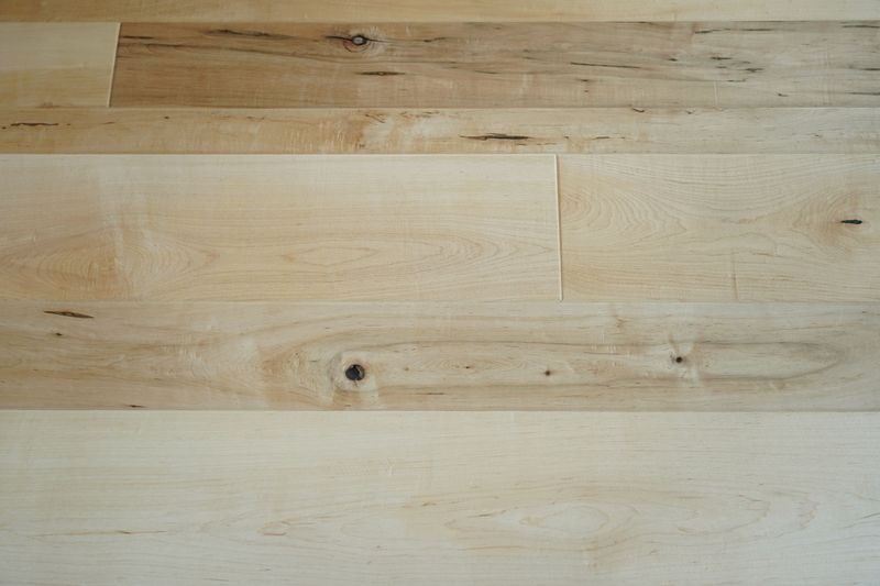 VILLAGE/ヴィレッジ