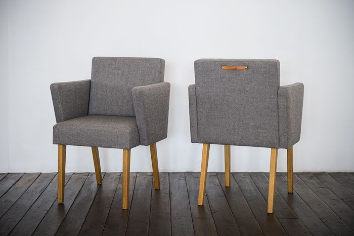 SQUARE ARM CHAIR