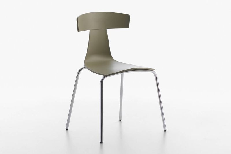 レモ プラスチックチェア スチールレッグ