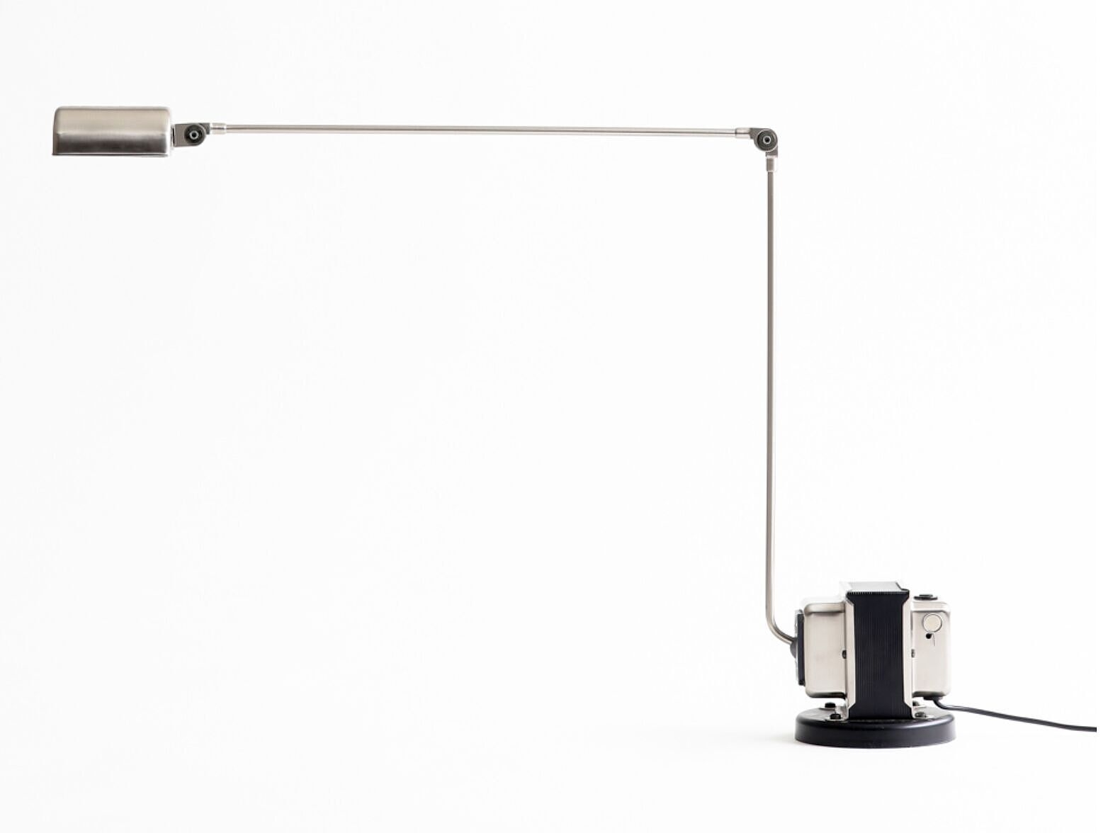 Daphine Desk Lamp
