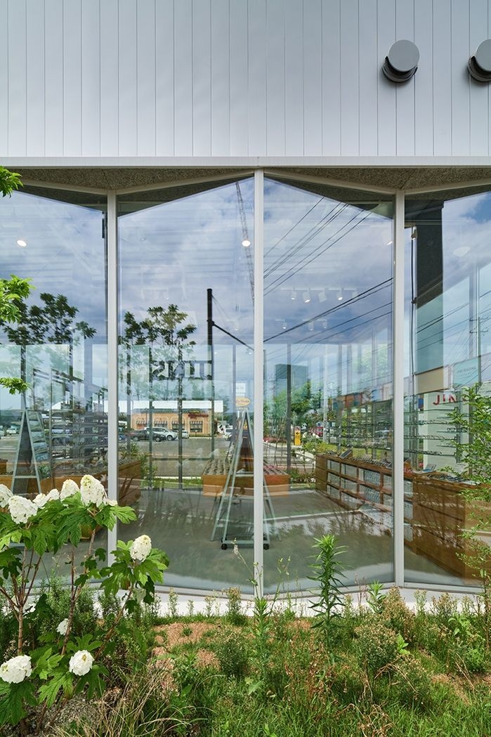 JINS_仙台泉店の写真 | TECTURE（テクチャー）