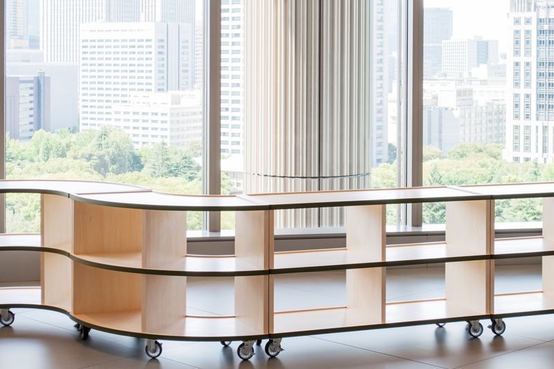 Connecting furniture for pop-up space