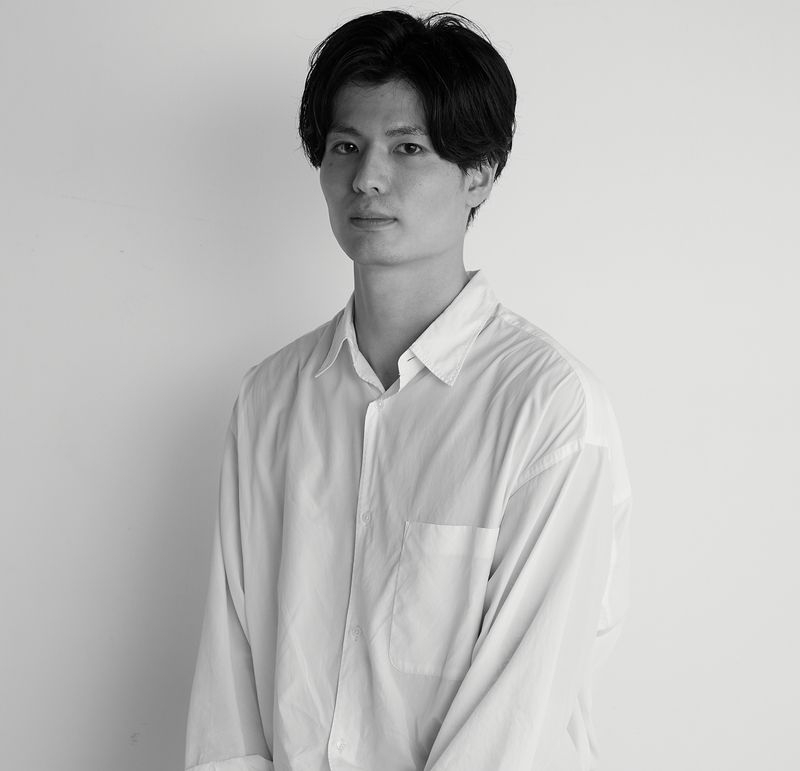 東 佑輔