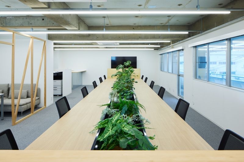 西区のOFFICE