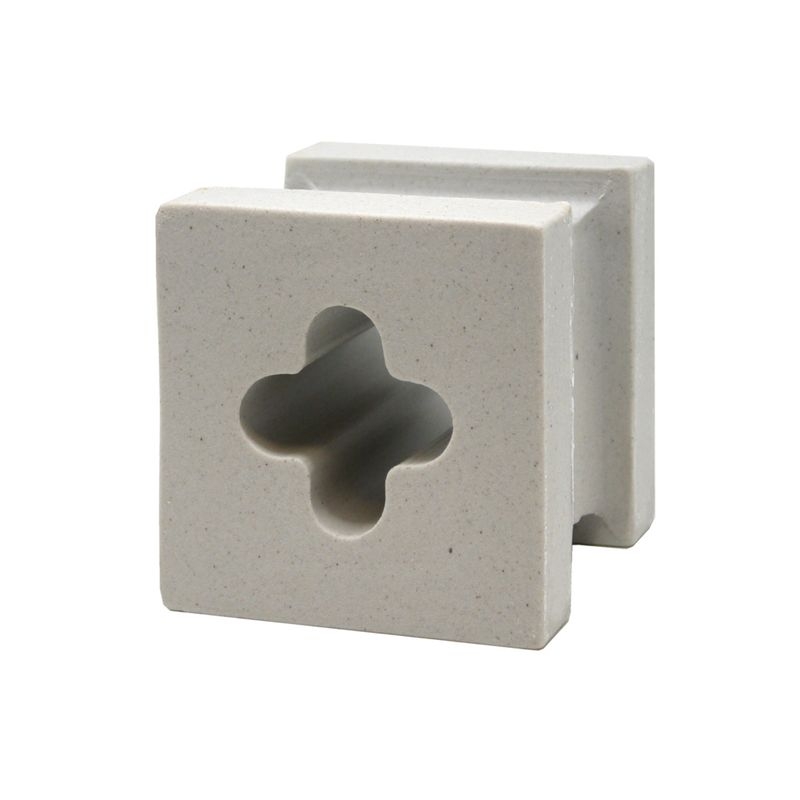 Porous block 100 / ポーラスブロック100 - 梨肌土