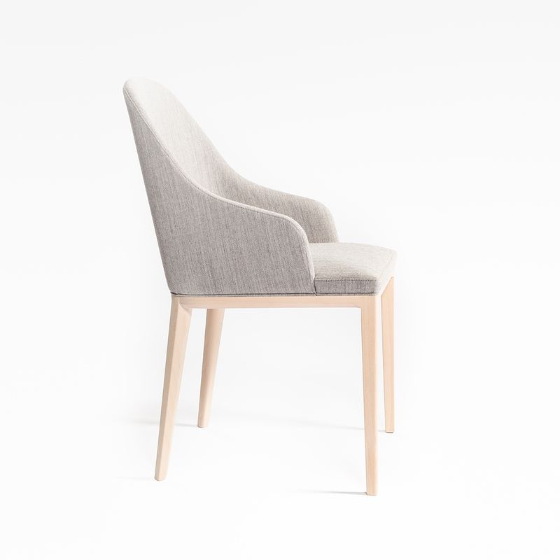Philip half arm chair