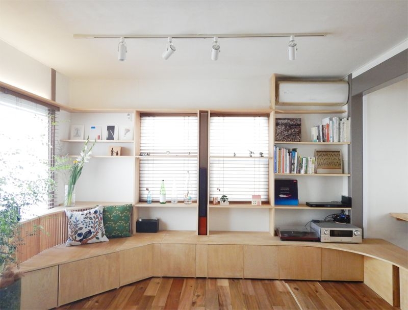 arc bench house