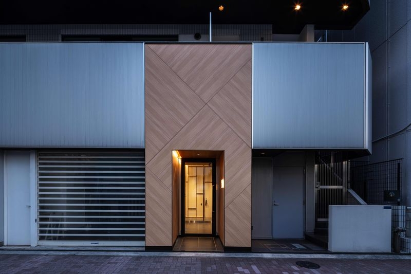 residence / Monzen-nakacho