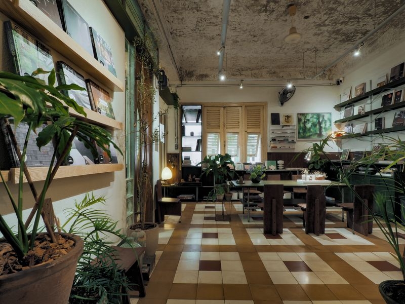 xuong xep Office and Reading Room