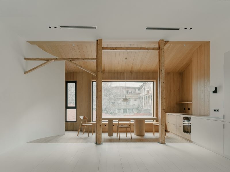 BIRDS NEST HOUSE