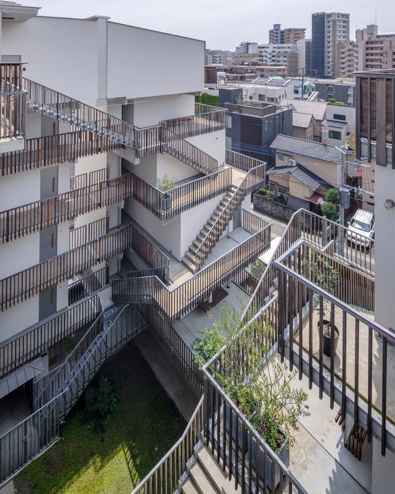 StairHouse E＆W