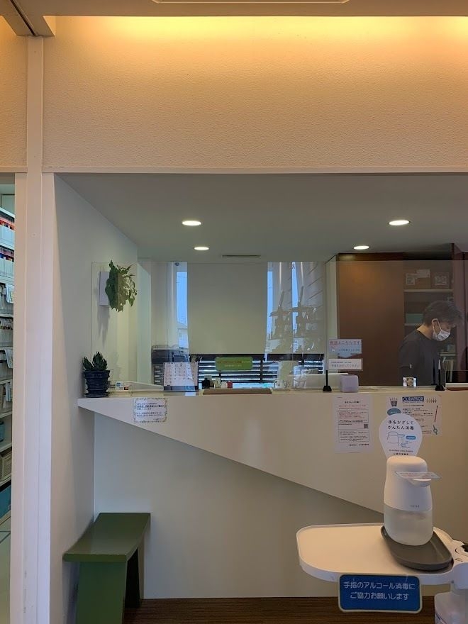Before 受付カウンター正面