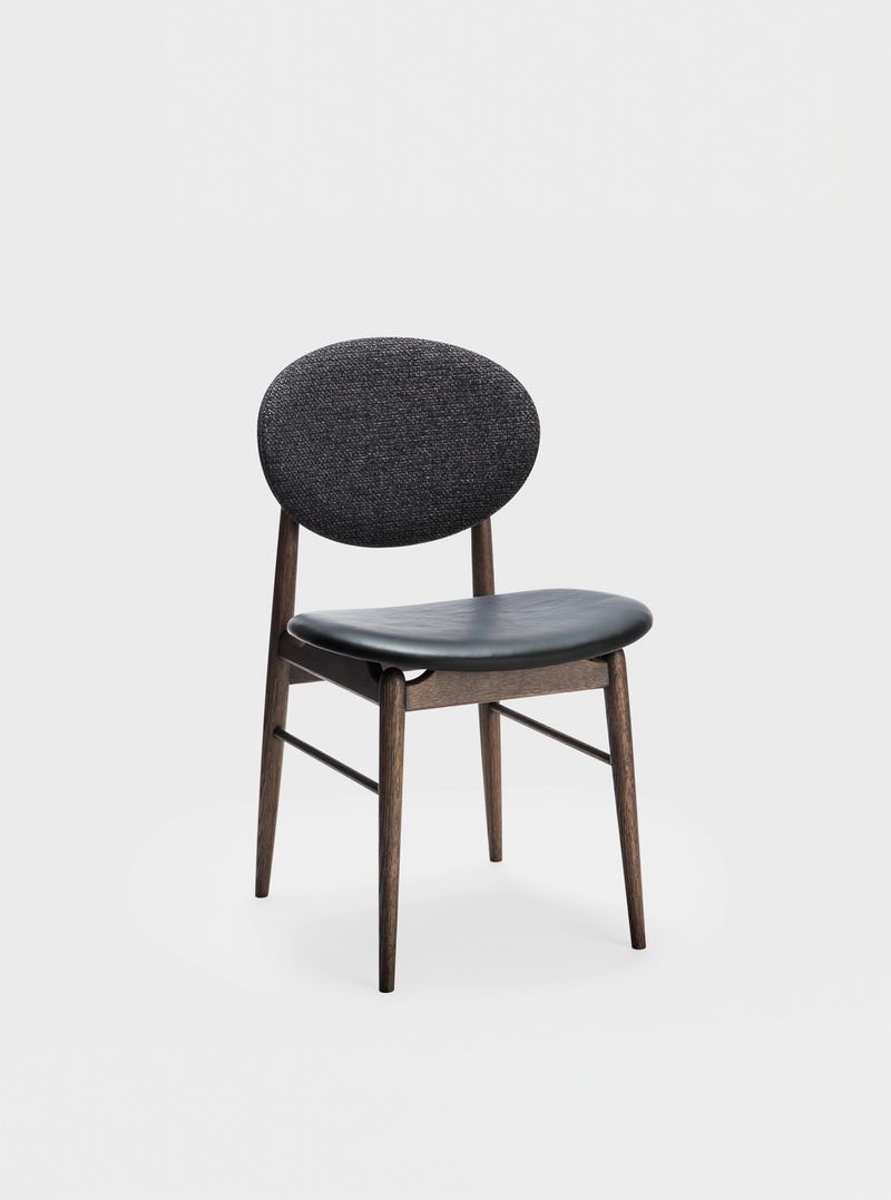 Outline Chair
