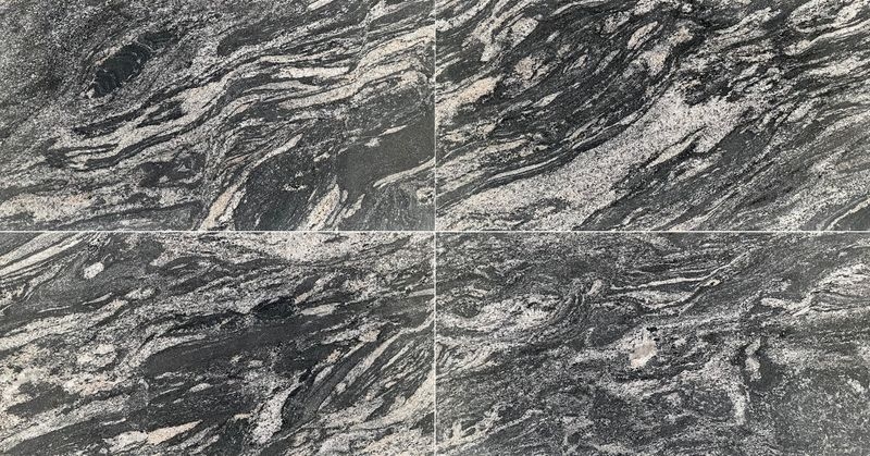 シルバーパラジソ - 300×600 本磨き