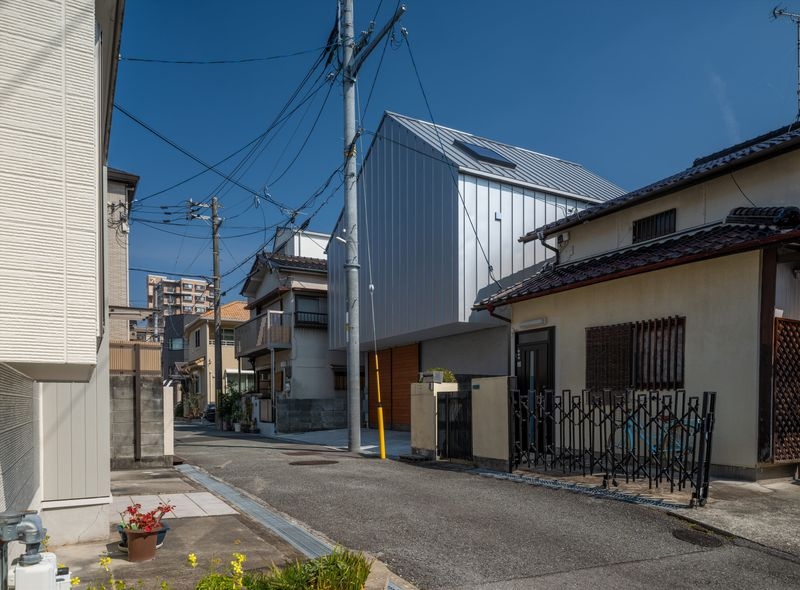 宝塚のガレージハウス