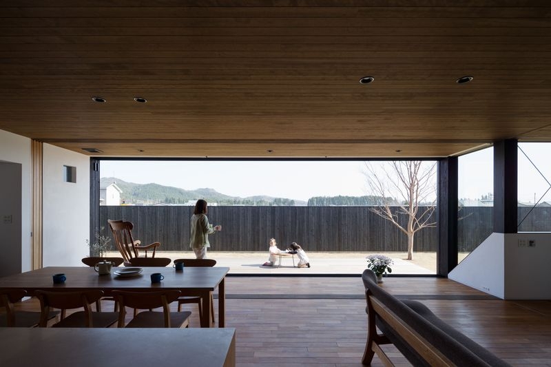 地平の家 / house of horizon