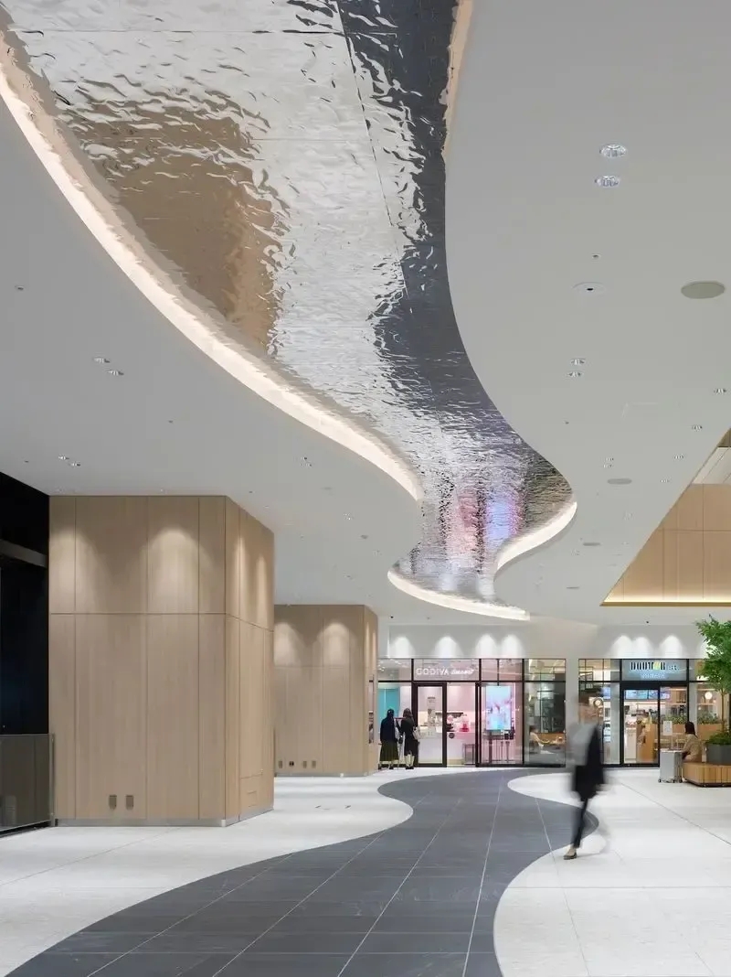 商空間の印象をつくる、天井仕上げ材 | TECTURE（テクチャー）