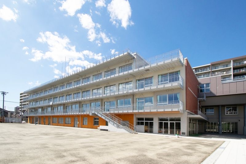 江戸川区立篠崎小学校