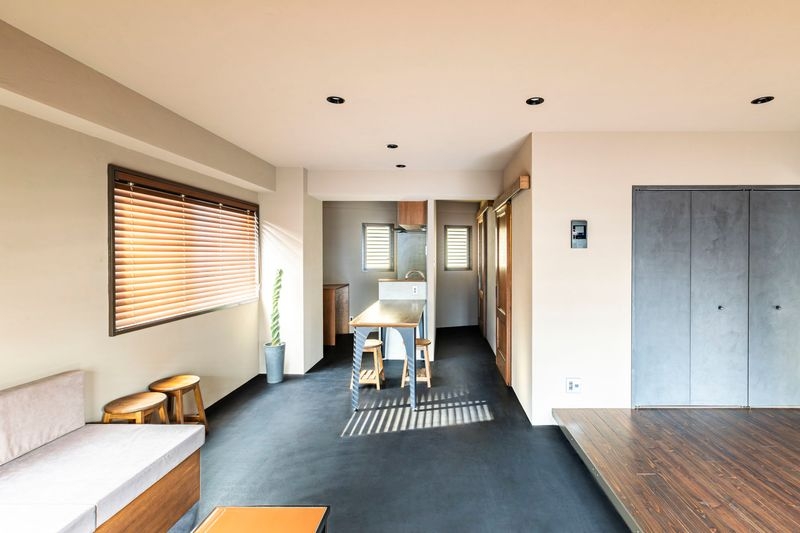 HOUSE N