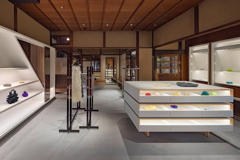 片山文三郎商店 京都本店