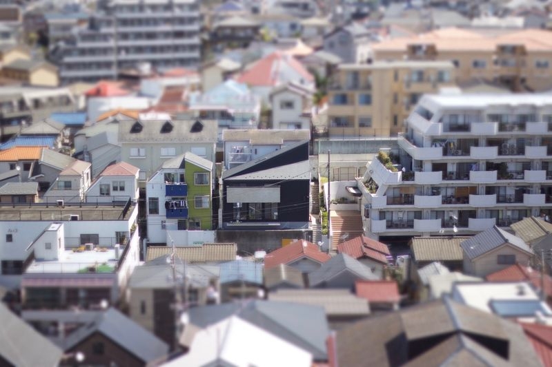 夕焼けの住宅