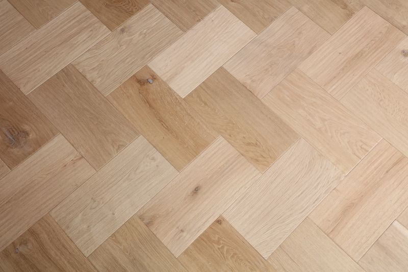 Monster Herring Block White Oak（Plain White）