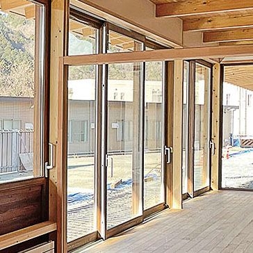 特注木製扉 米ツガ材縁甲板貼り | TECTURE（テクチャー）