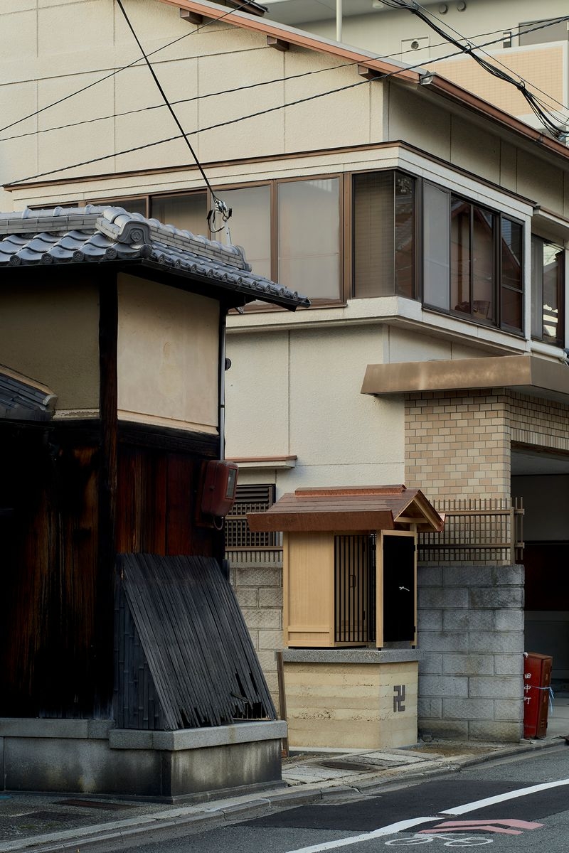 田中町の地蔵祠