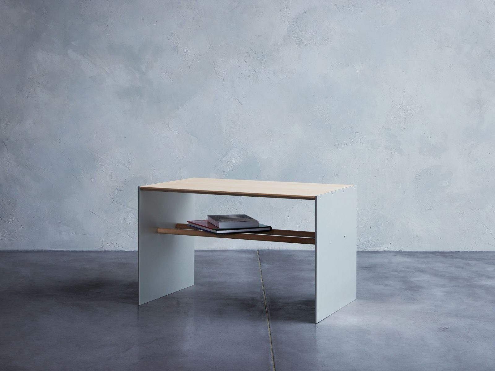 Eko　low table