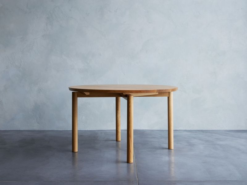 Tanna　round table