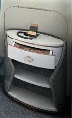 特注ナイトテーブル