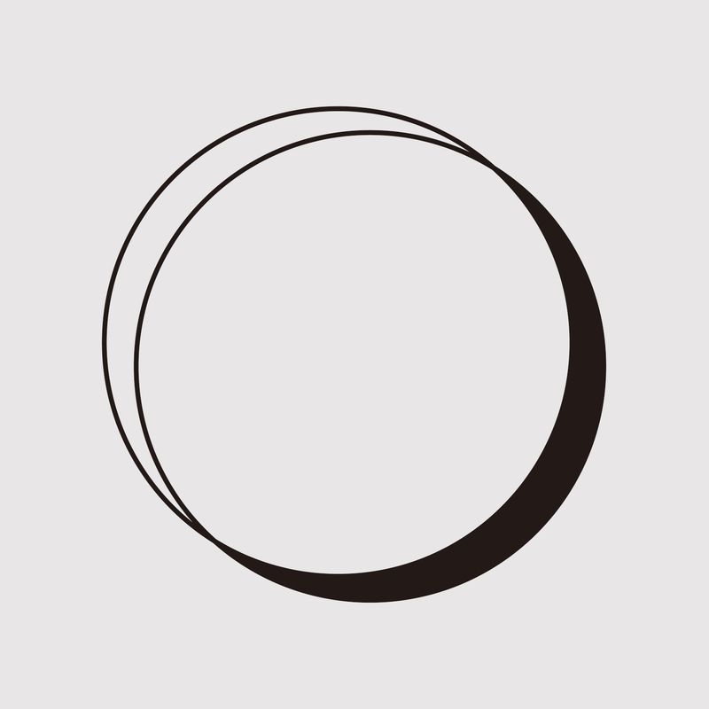 三日月アーキテクツ