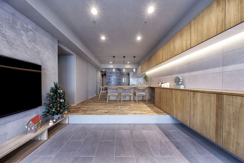 Y-house