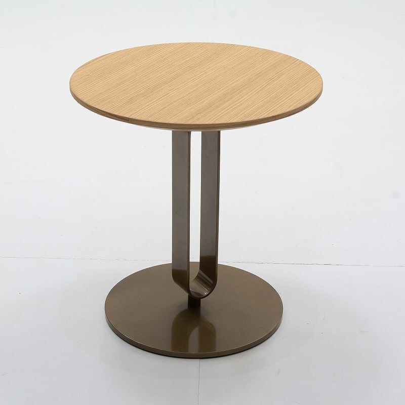 サイドテーブル