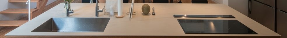 特注キッチンカウンター天板 セラミックタイル
