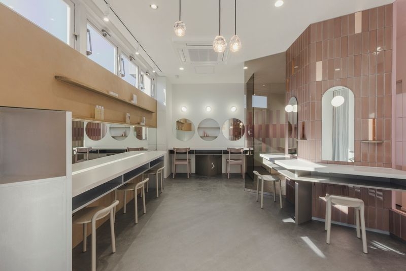 P.SHOP / POLA松山小栗店