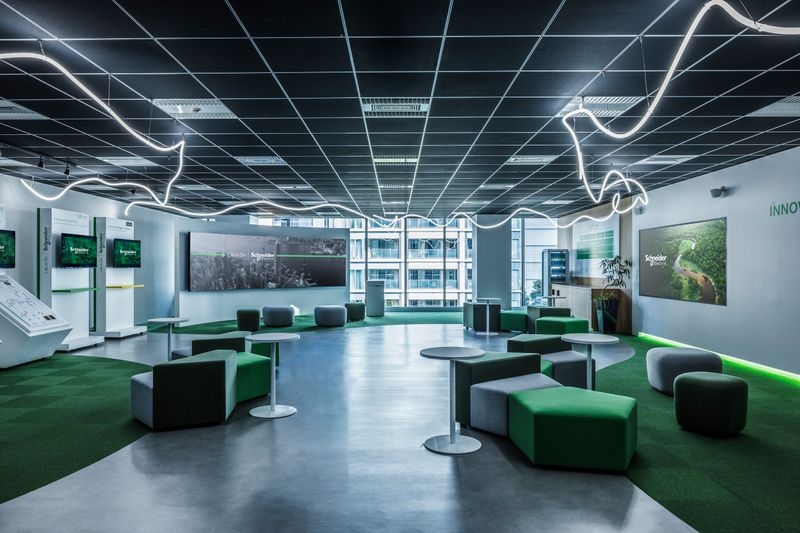 Schneider Electric Innovation Hub Tokyo