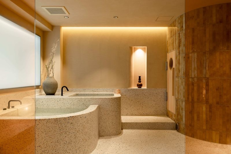 etoe sauna & hotel